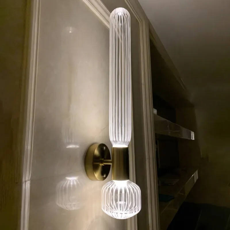 PolarisGlare Wall Light