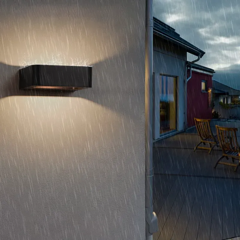 RazeNord Outdoor Bollard