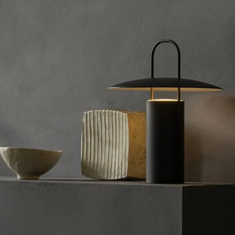 RowanClassic Table Lamp