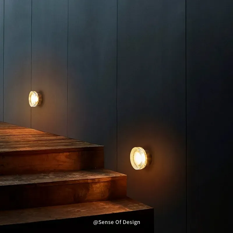 RunaSheer Wall Light