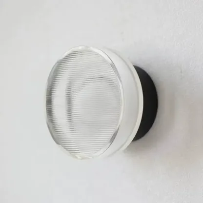 RunaSheer Wall Light
