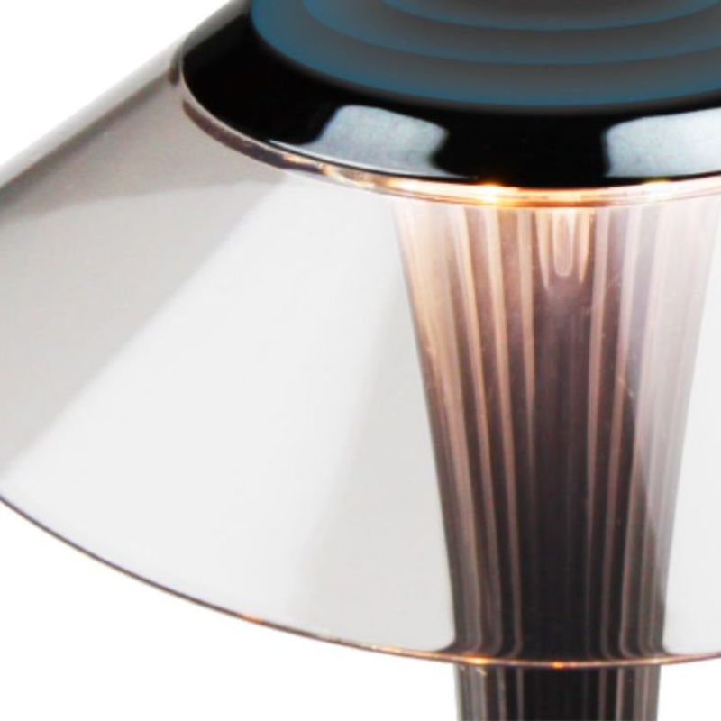 RussulaSleek Table Lamp