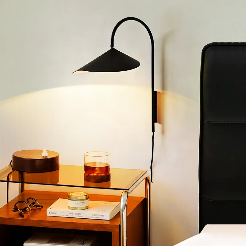 SalerneDanish Wall Light