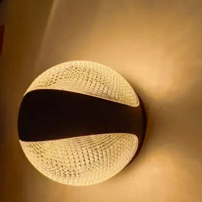 SigridOrb Outdoor Wall Light