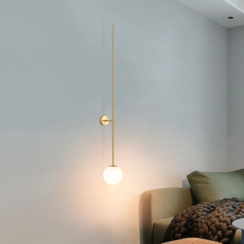 SilviqueGlow Wall Light