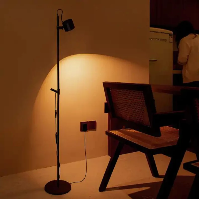 Skaei Series Floor Lamp