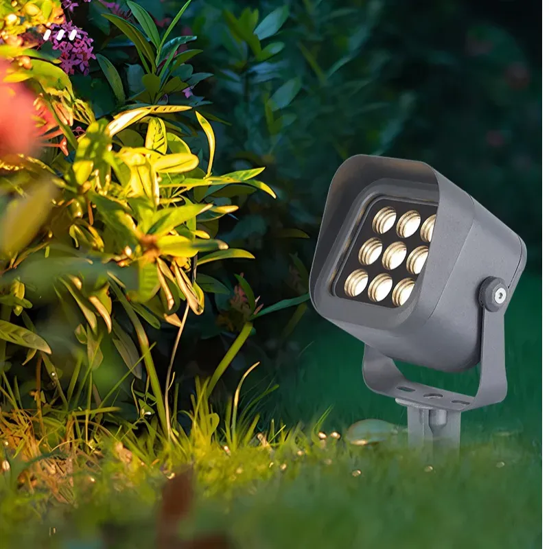 SolaceTrail Outdoor Spotlight