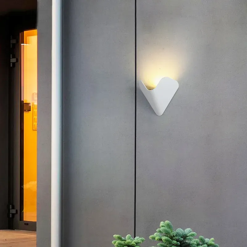 SoraWing Outdoor Wall Light