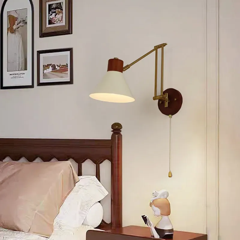 SparkLuxe Wall Light