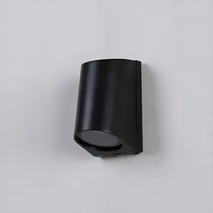 StarkCaster Outdoor Wall Light