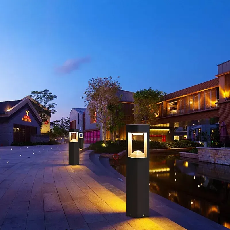 SylvaGlow Outdoor Bollard