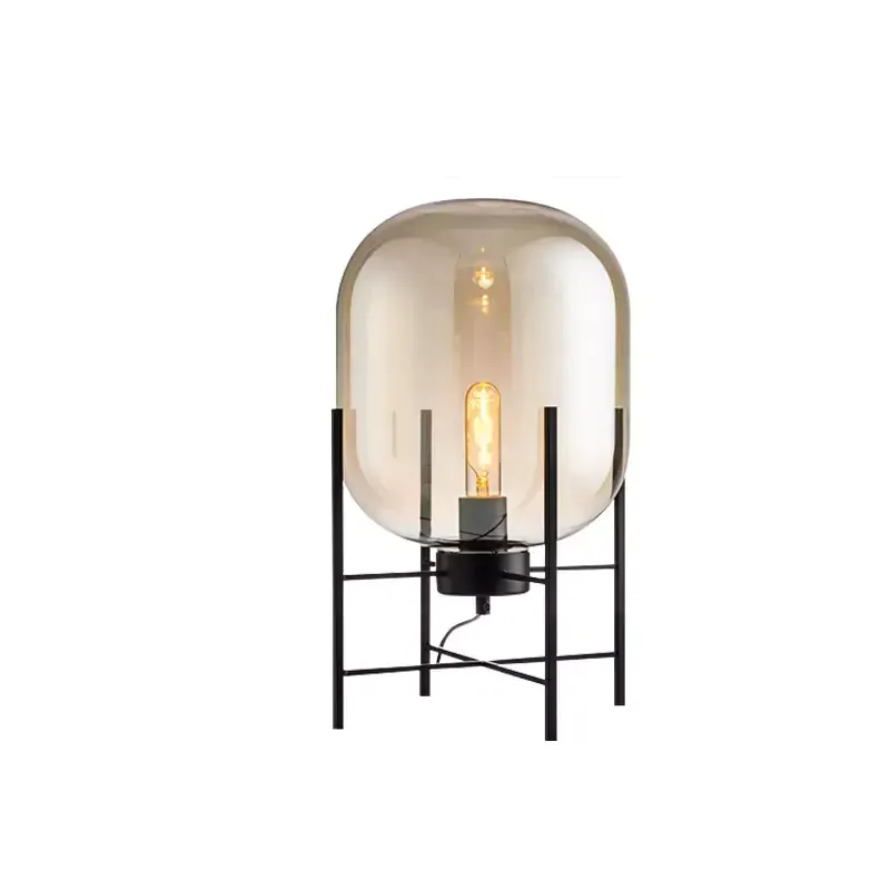 TetraScandinavian Table Lamp