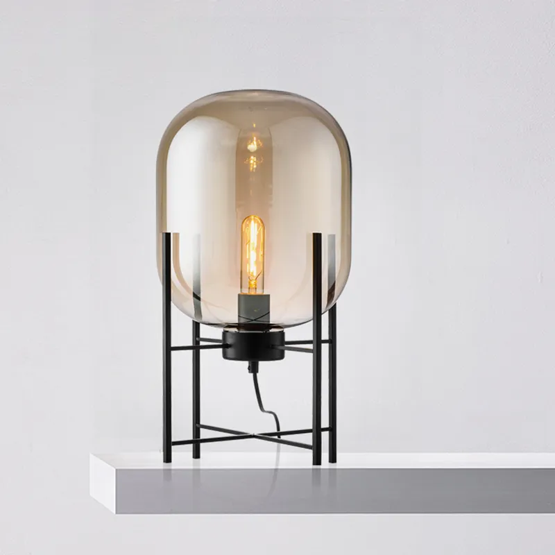 TetraScandinavian Table Lamp