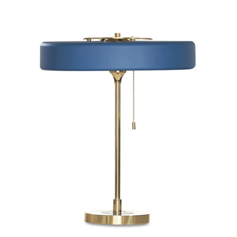 TheoClassic Table Lamp