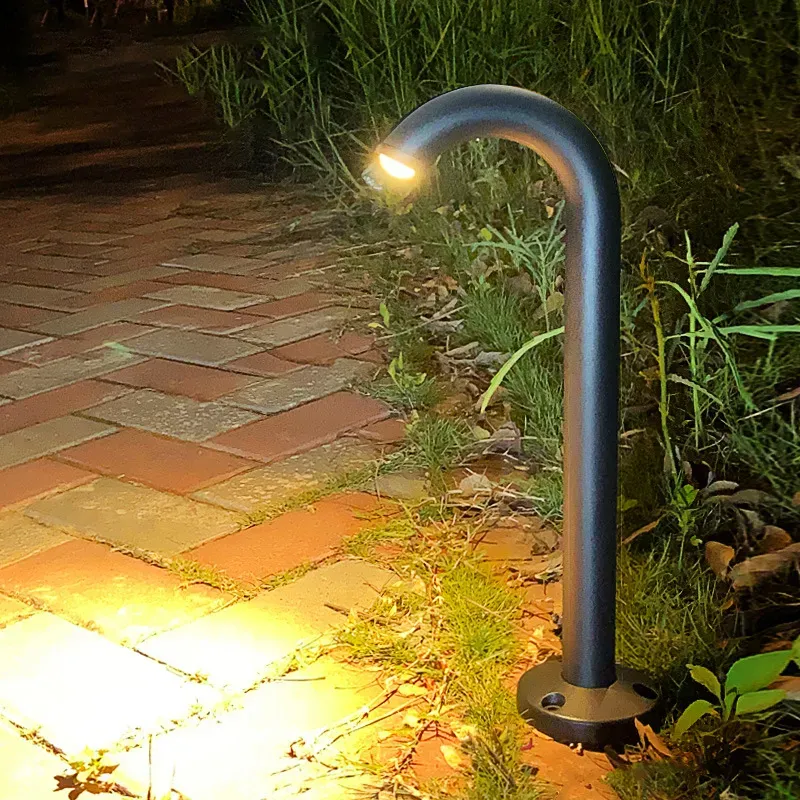 TreyContemporary Outdoor Bollard