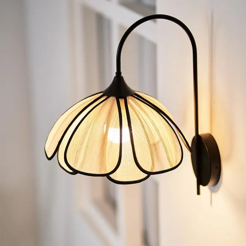 TulipaGrace Wall Light