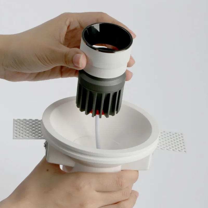 TYR Recessed Downlight (Trimless)