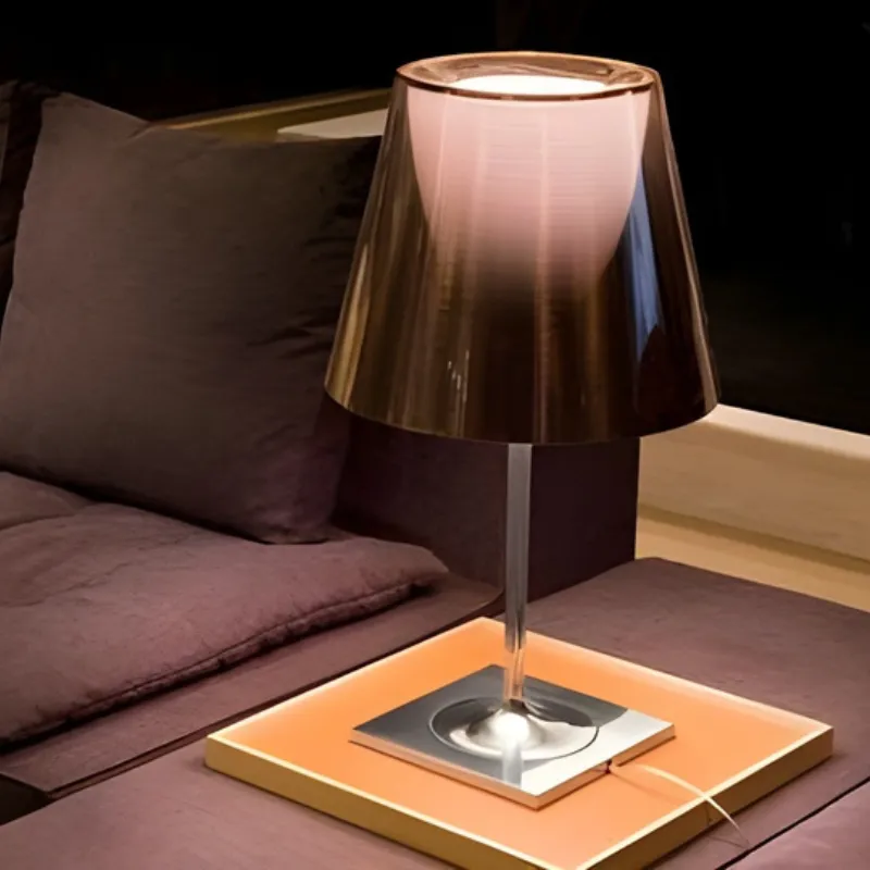 VelariShade Table Lamp