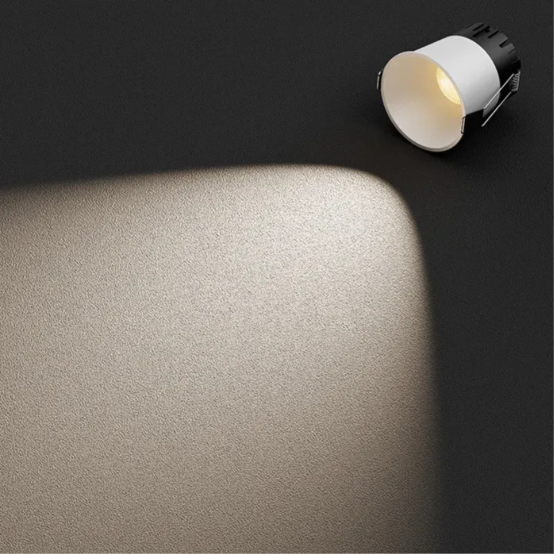 VetrixNarrow Recessed Downlight