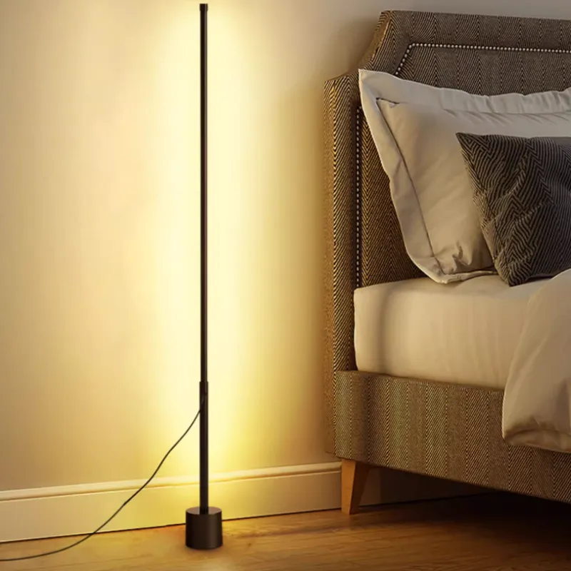 VentorAluminum Floor Lamp