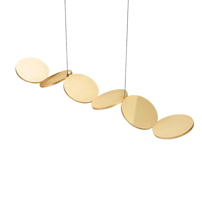 VerGold Chandelier - Elegance in Gold and Warm Light