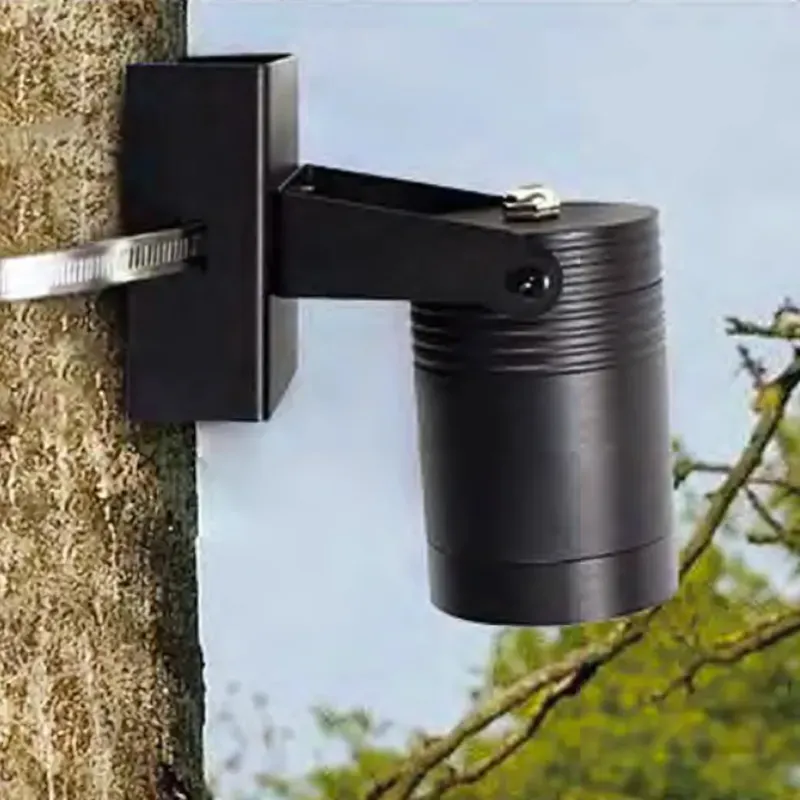 VineaBind Outdoor Spotlight