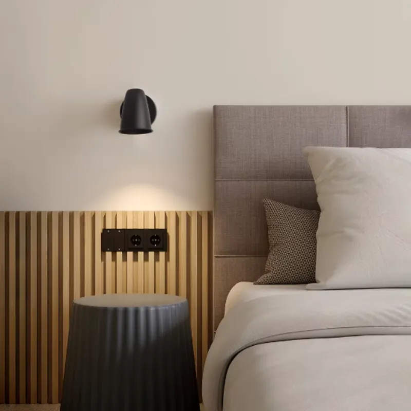 VividAura Wall Light