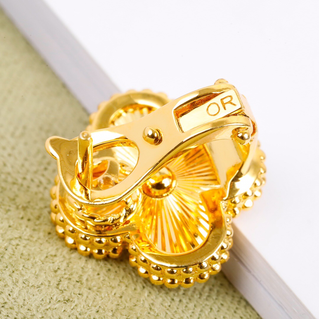 【ヴァンクリーフ】ピアス 0915-1-4