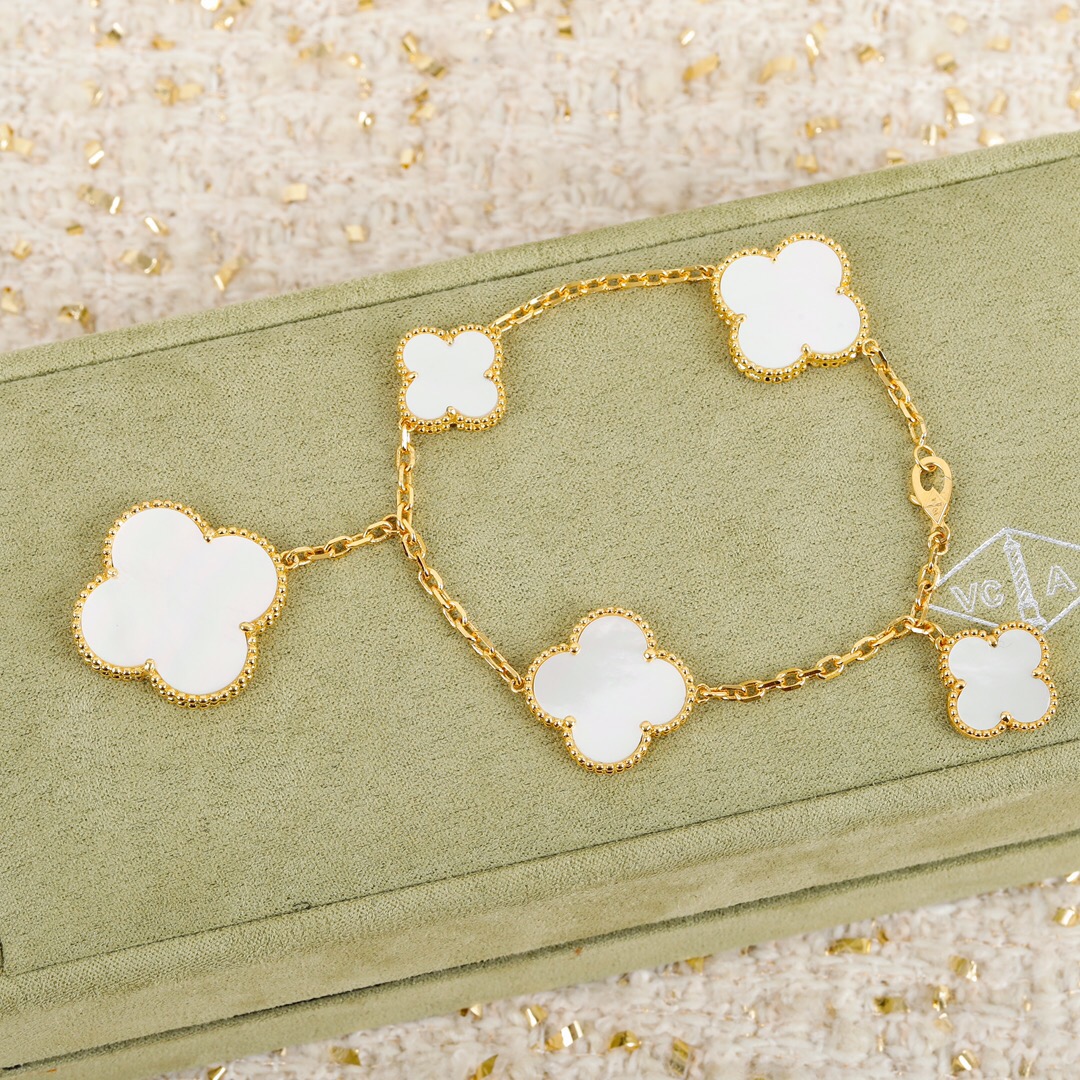 【ヴァンクリーフ】ブレスレット 0915-2-4