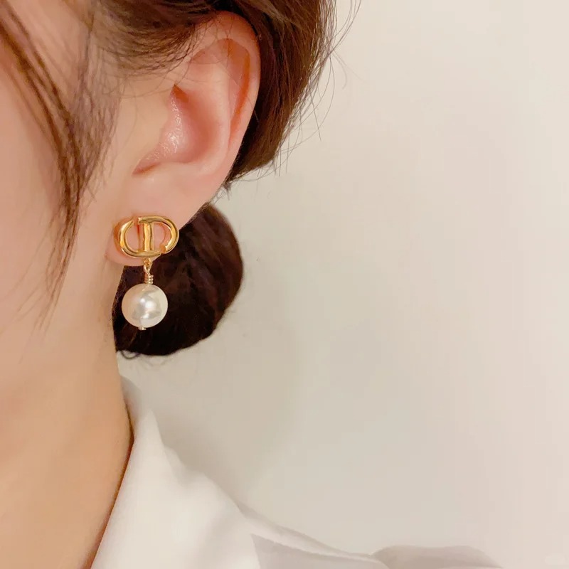 【ディオール】ピアス 0324-3-2-1