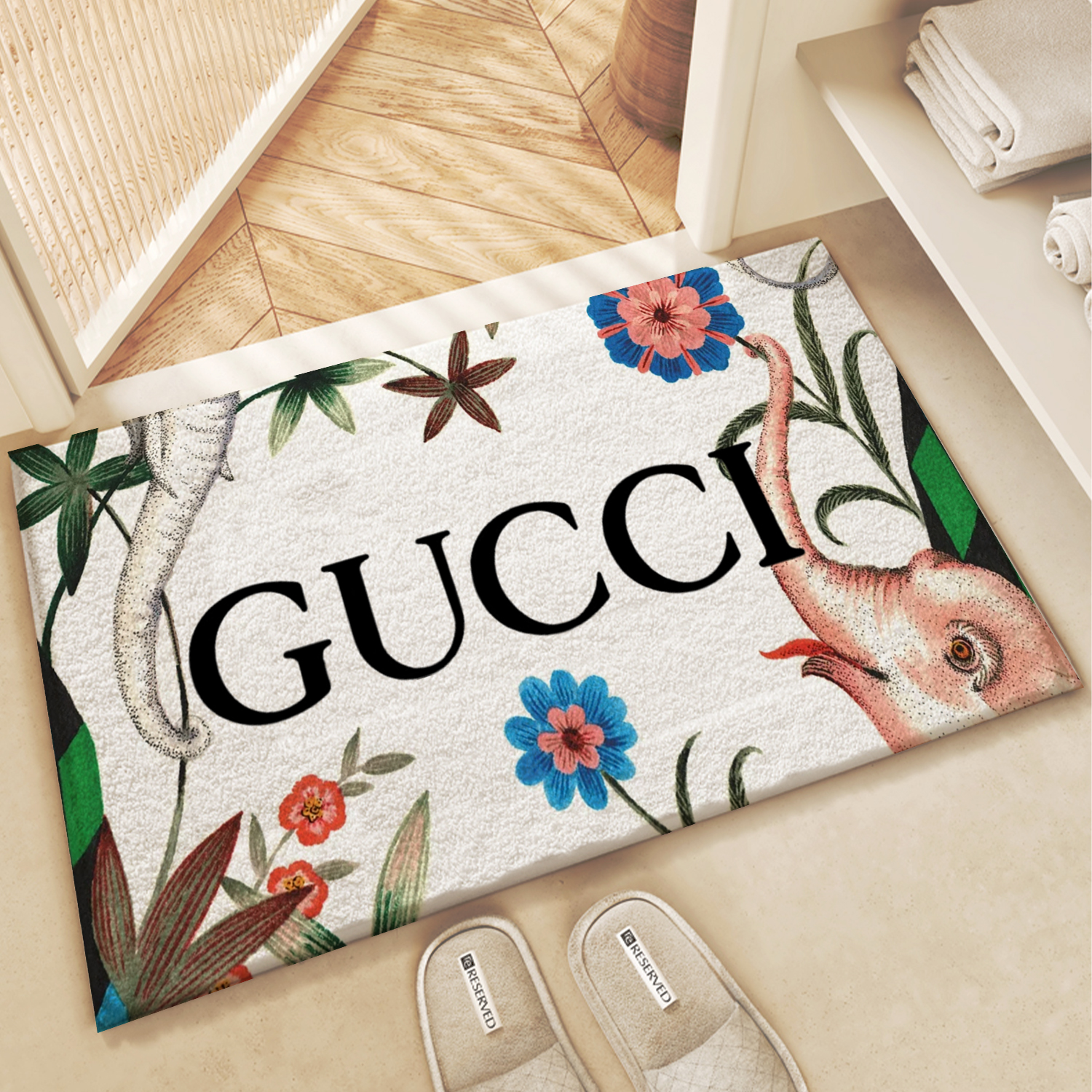 【新品未使用】　GUCCI インテリア　フィーディング マット　ローズ 新品未使用】 GUCCI インテリア フィーディング マット ローズ