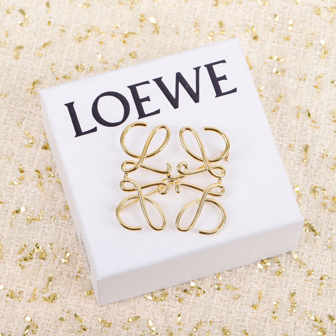 【ロエベ】ブローチ・コサージュ 0804-7-3