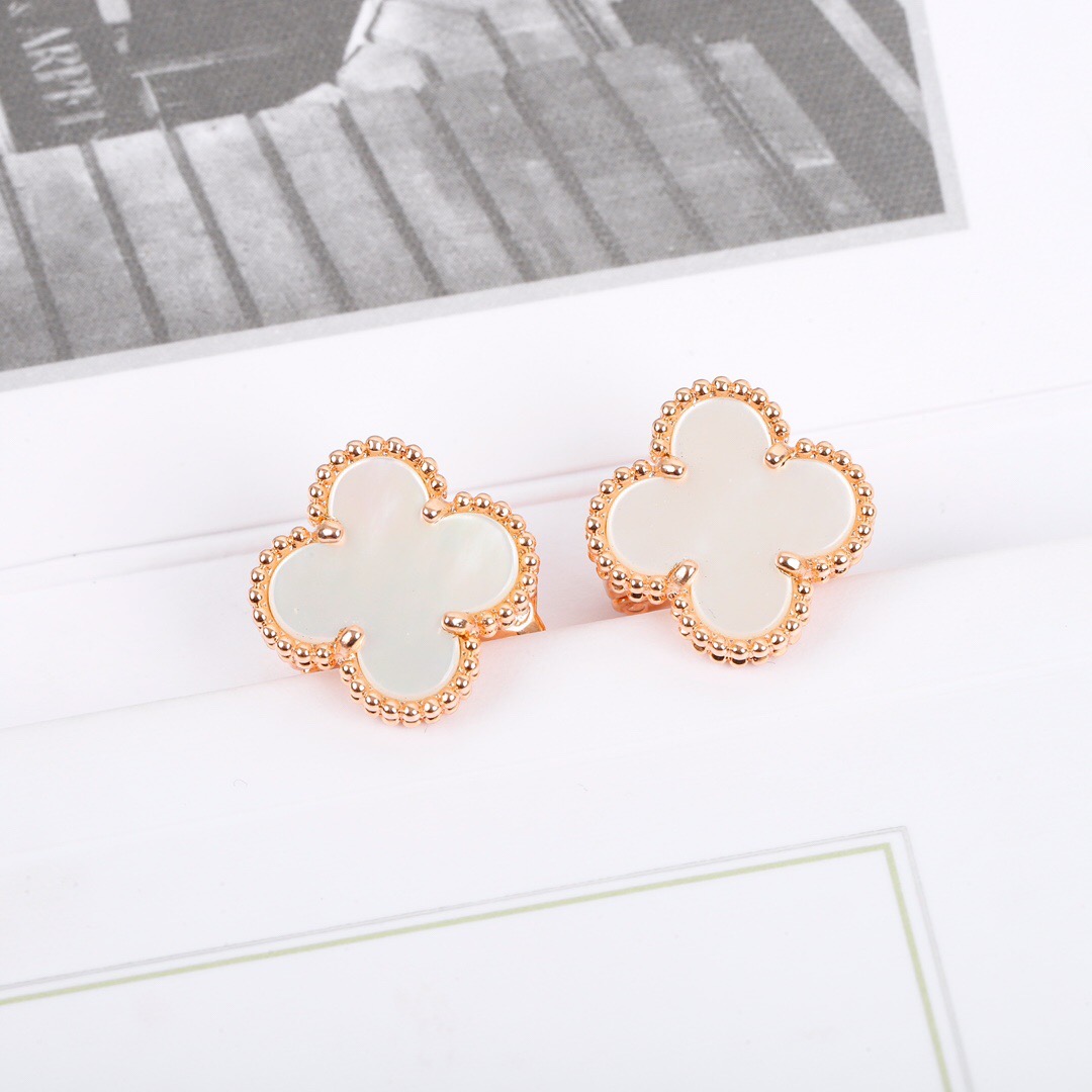 【ヴァンクリーフ】ピアス 0825-2-12