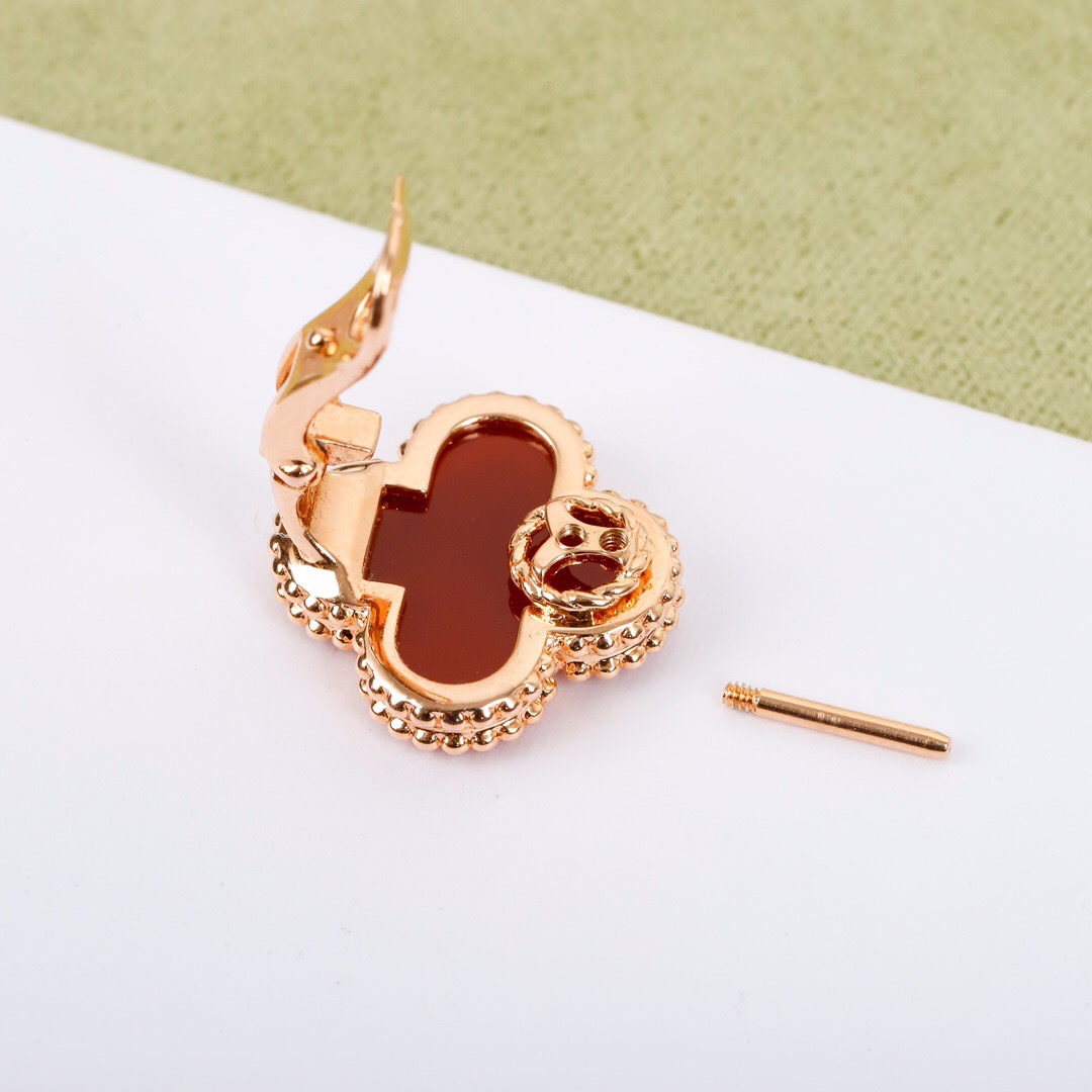 【ヴァンクリーフ】ピアス 0825-2-12