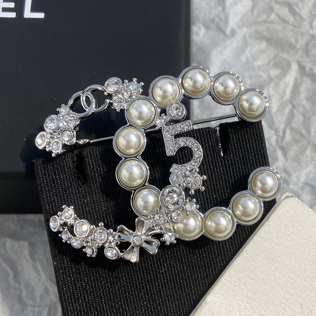 【シャネル】ブローチ・コサージュ 1021-1-4-1