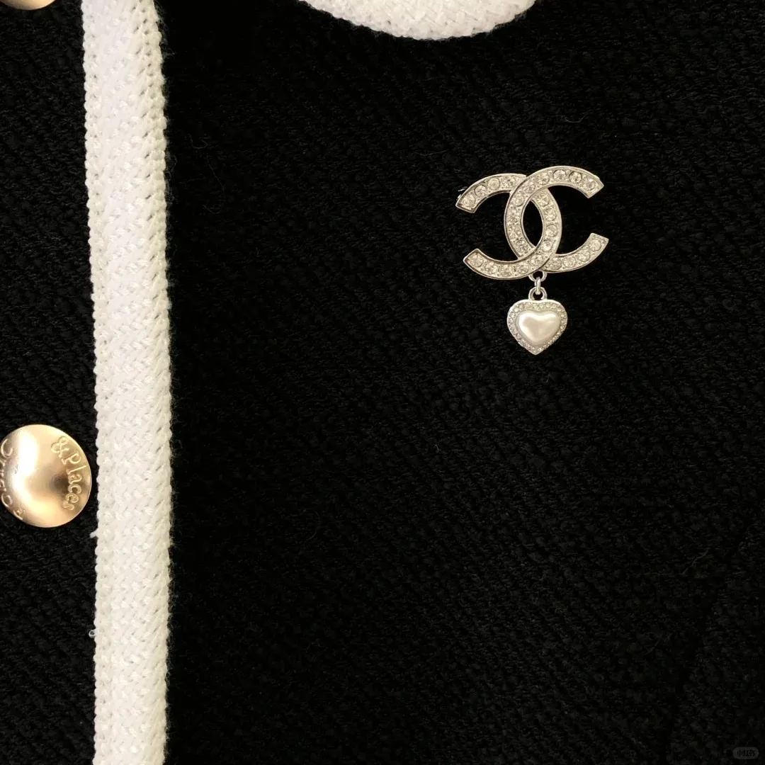 【シャネル】ブローチ・コサージュ 0221-2-2