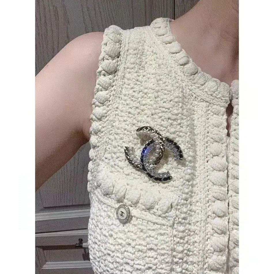 【シャネル】ブローチ・コサージュ 0829-4-24-1