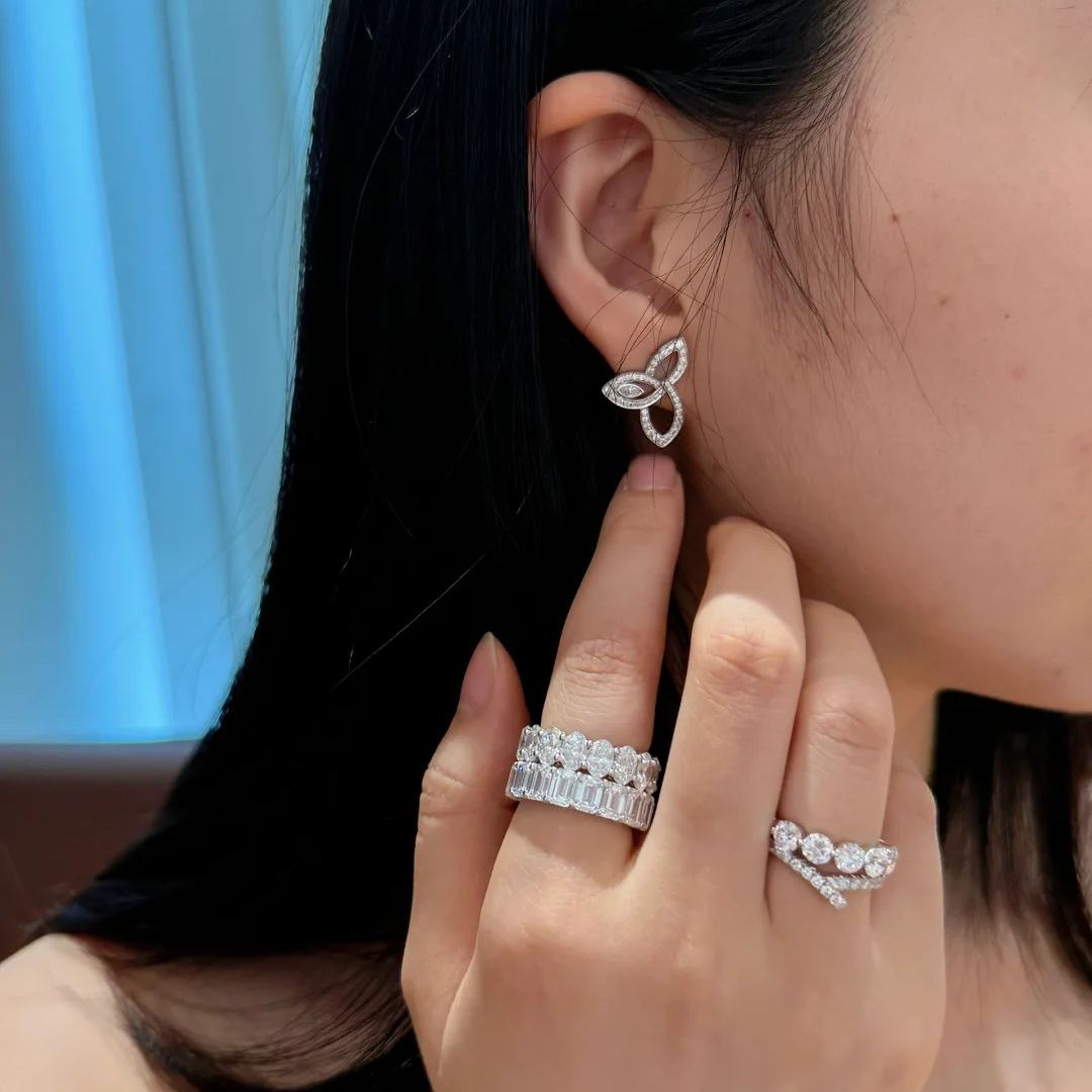 【ハリー・ウィンストン】ピアス   251223-6