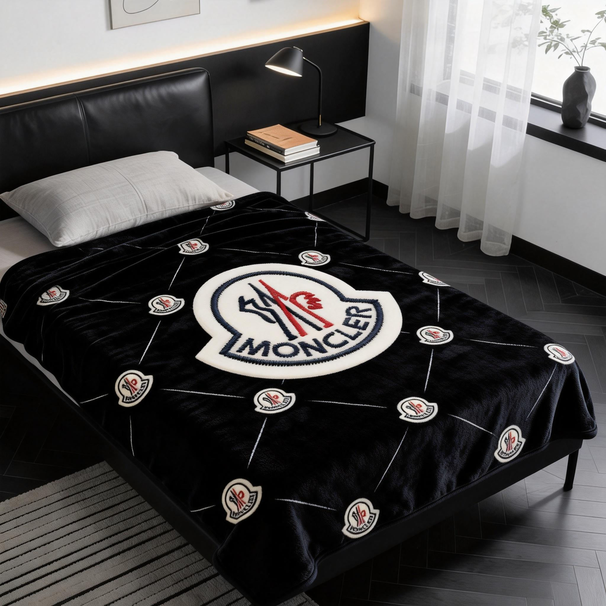 【モンクレール】タオルケット 0530-4-2-1