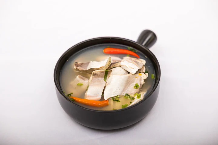 M59 - Sour Vege Shark Fish Soup  酸辣鲨鱼汤