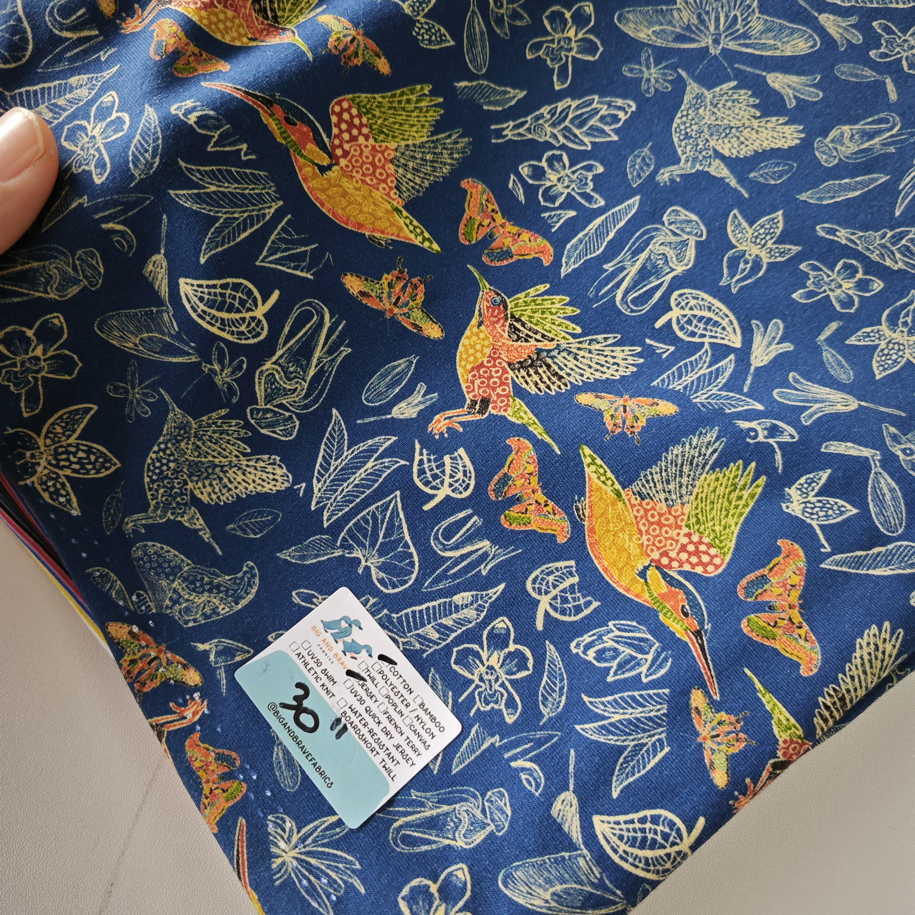 [IN-STOCK] Glided Wings, Border Repeat - Navy (Cotton jersey, 0.8yd)