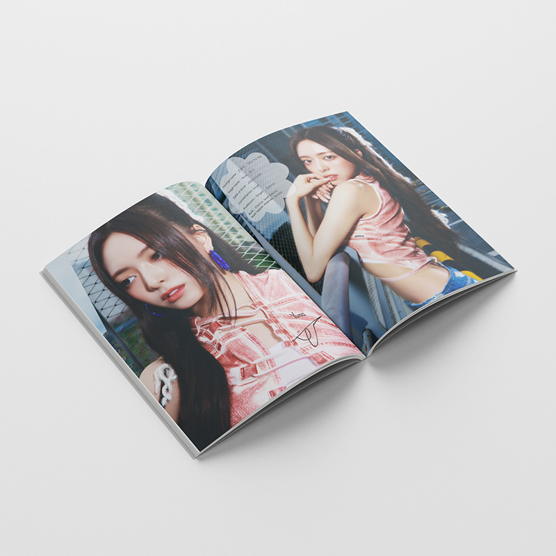 ITZY 專輯 GOLD 週邊畫冊寫真集
