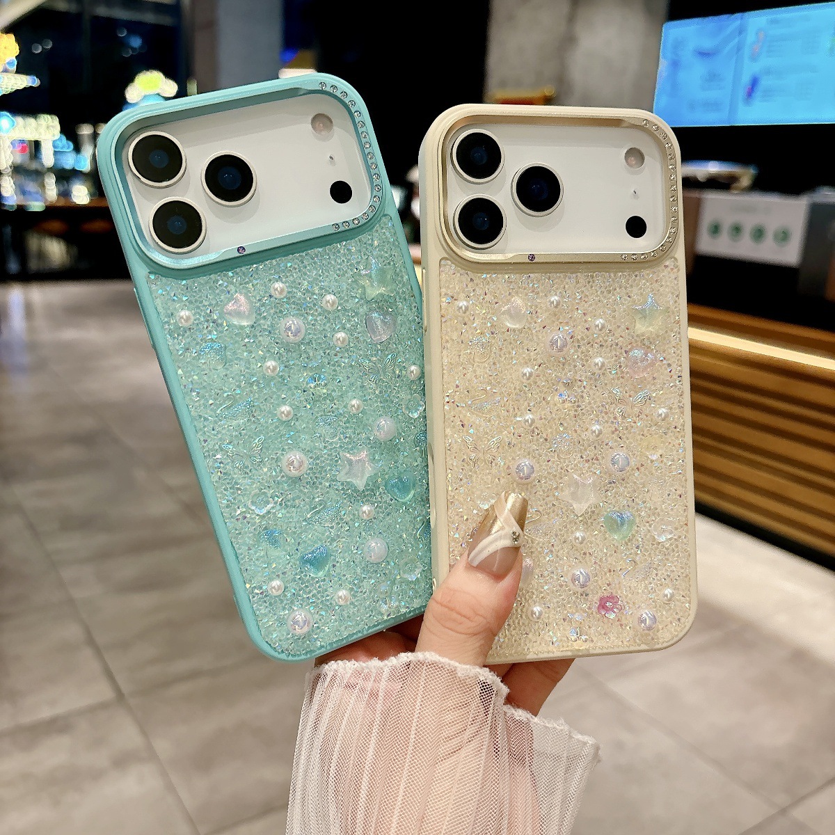 iPhone17系列上新 新款奢華珍珠水鑽手機殼