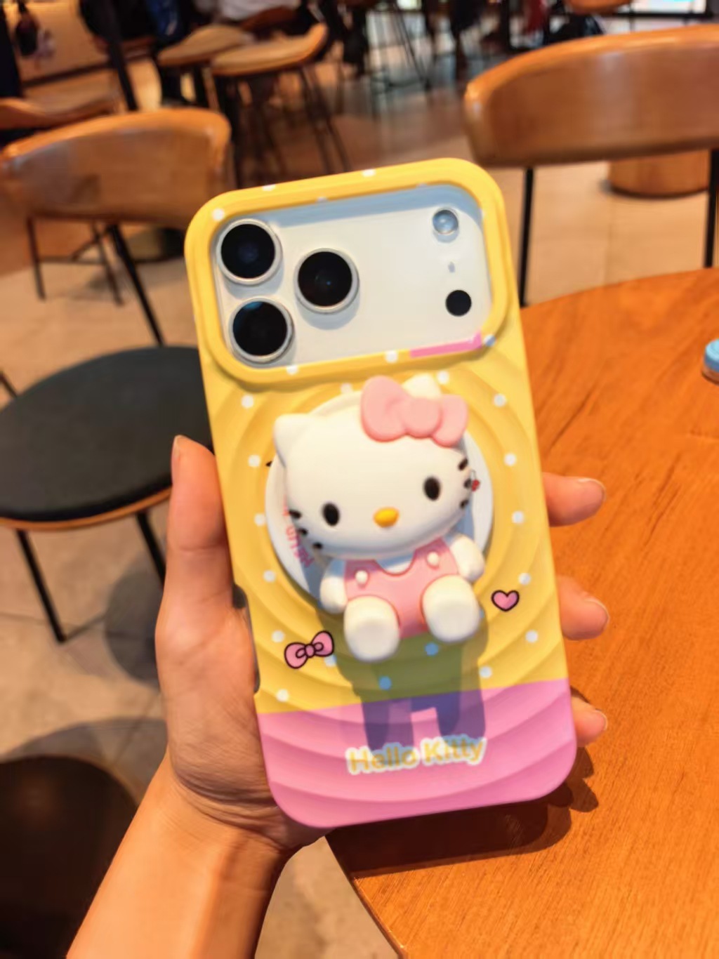 iPhone17系列 波漾磁吸卡通 可愛支架 軟邊 手機殼