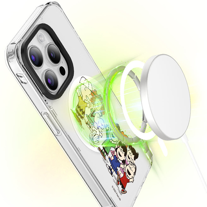 適用蘋果系列 卡通史努比高透防摔磁吸手機殼