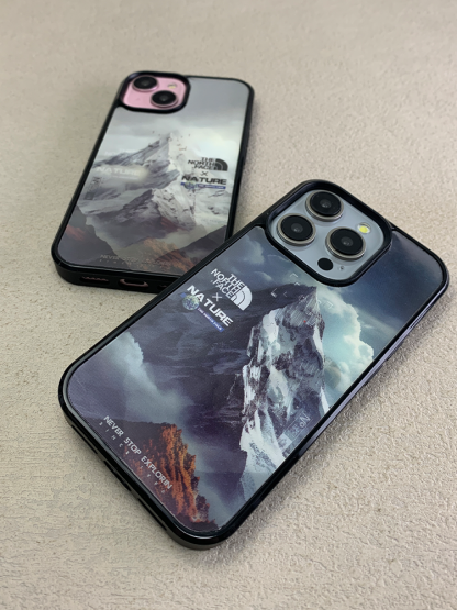 潮牌北面雪山3D幻圖磁吸防摔手機殼