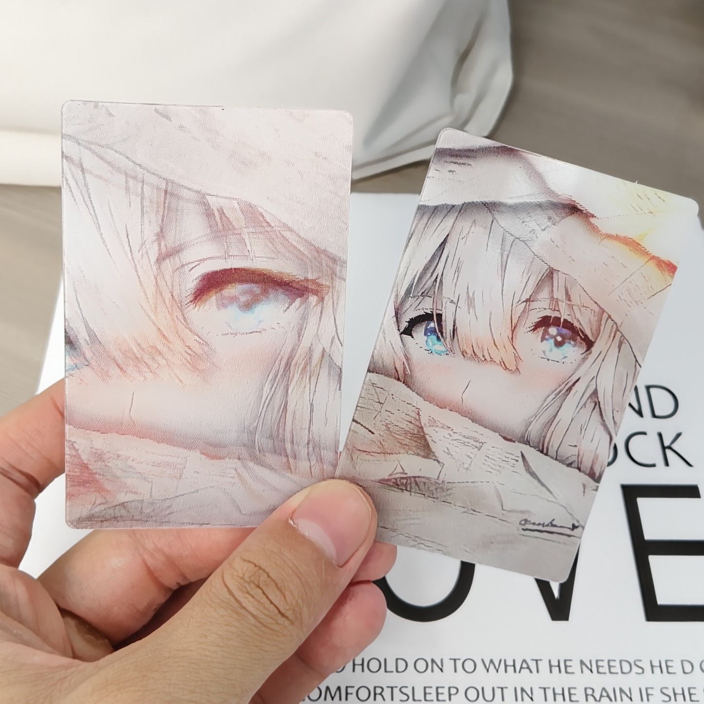 薇爾莉特限量款3D多變光柵卡