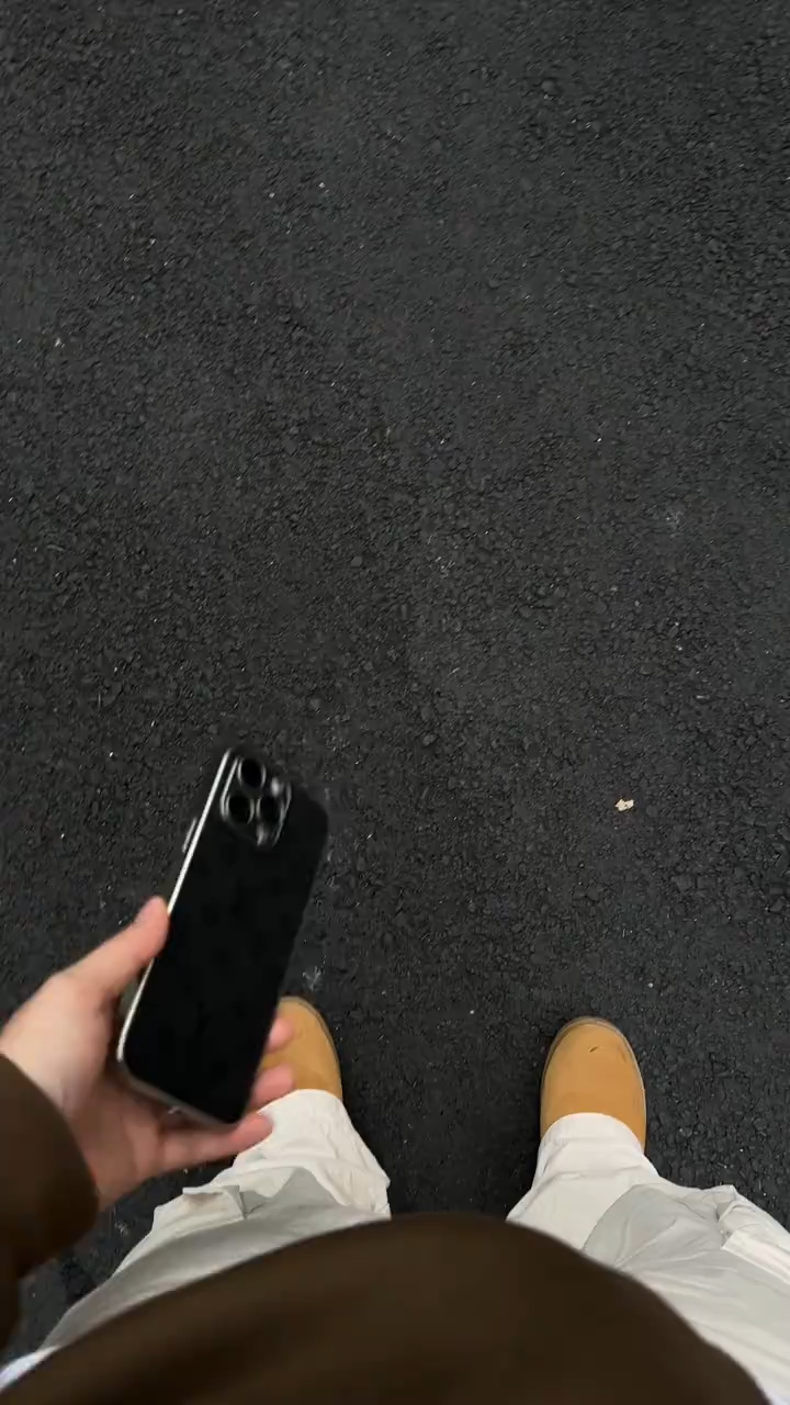 路易威登皮質金屬全包手機殼