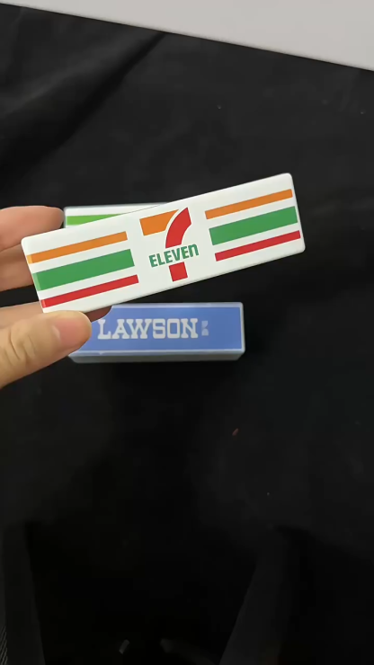 7-11 全家 羅森風格便利店磁吸燈箱模型｜發光冰箱貼展示牌