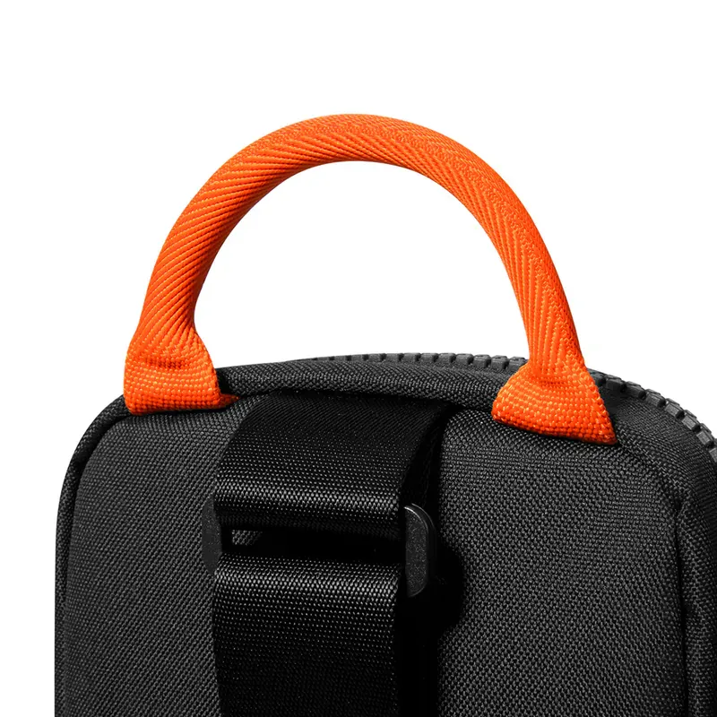 Tomtoc 玩家首選二代 Switch 2 旅行包，黑